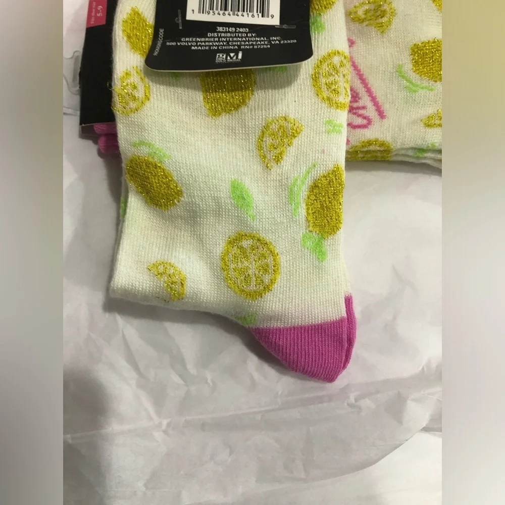 2pairs lemon print squeeze the day‎ cream & pink printed socks